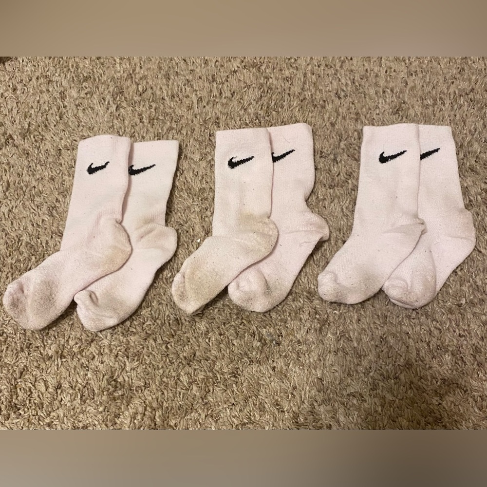 White nike socks 3 pack!